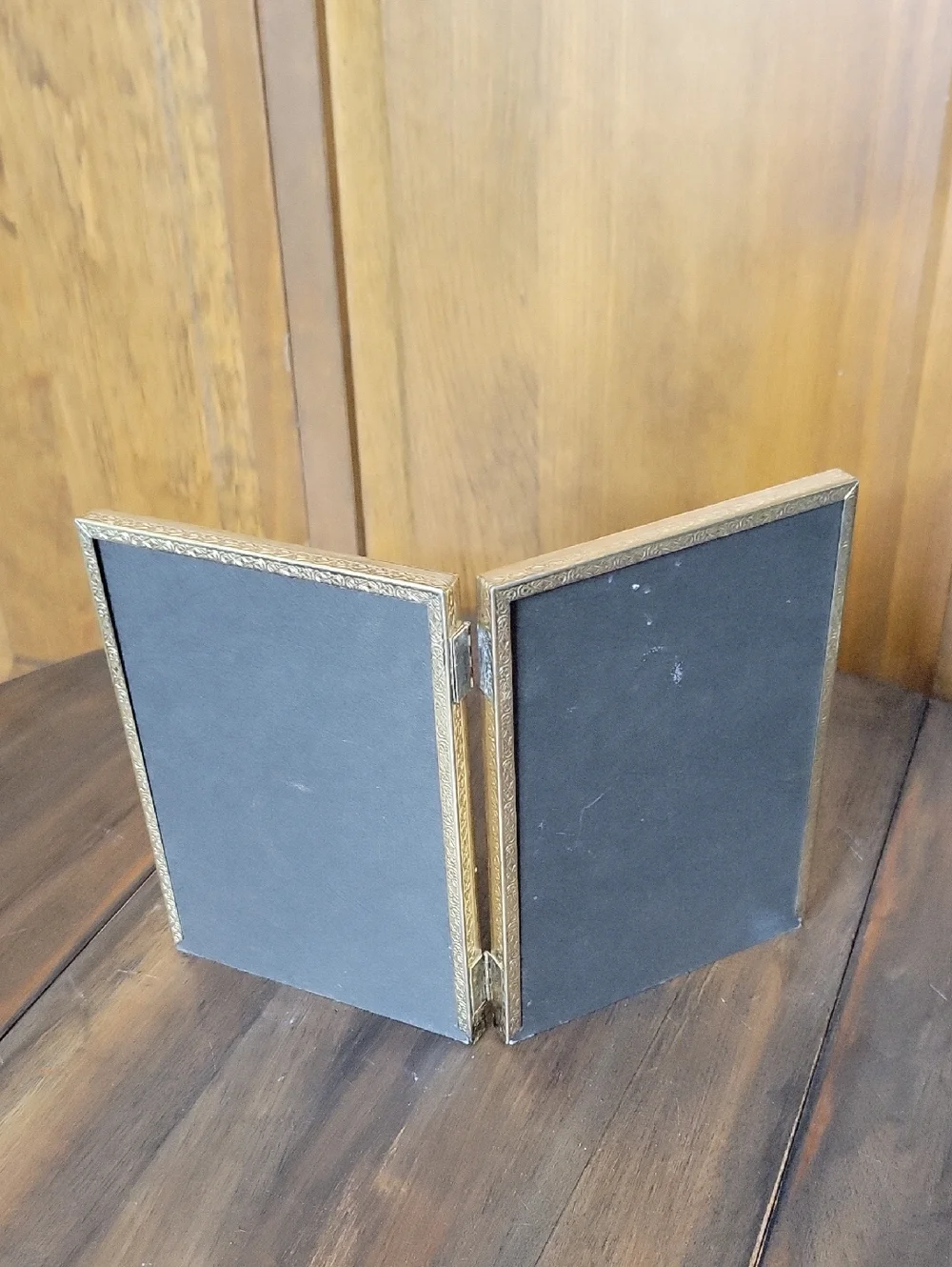 Vintage Gold-Trim 5x7 Hinged Folding Antique Picture Frame